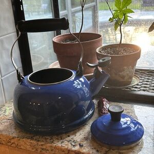 Le Creuset blue tea kettle